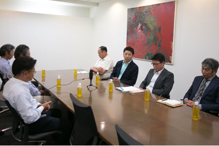 中堅座談会