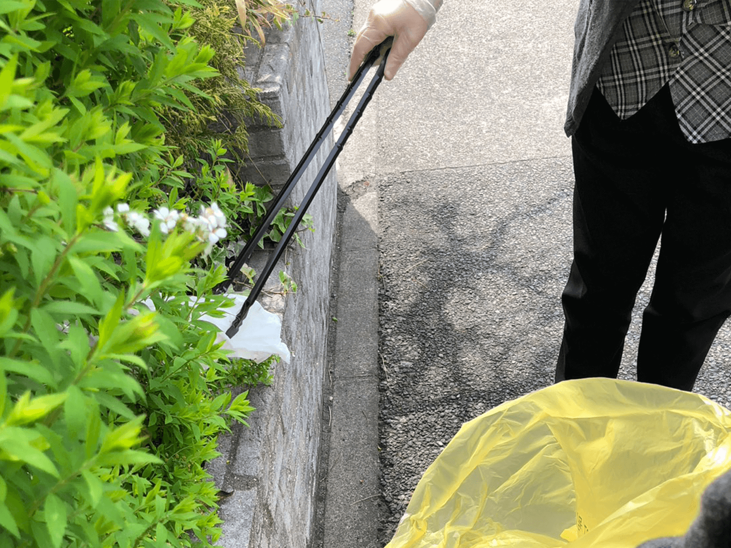 社内の環境整備と会社周辺の清掃