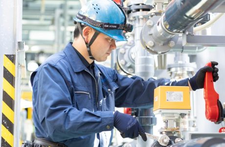 排水処理設備の機器管理とは？現場のメンテナンス担当者が語る日常点検の重要性