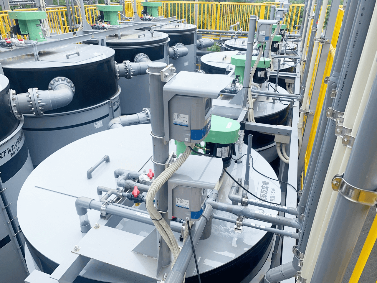 タンク配置・構造は水処理プラントの要。安全性・耐久性・メンテ性を左右する重要設計ポイント